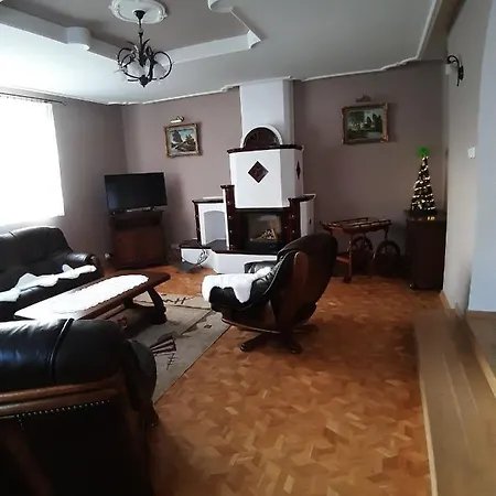 Dom Pod Tatrami Ferienhaus *