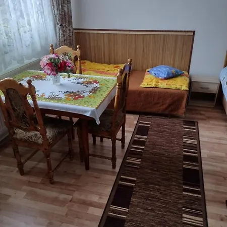 Holiday home Dom Pod Tatrami.